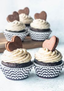 oreo cupcakes with cookies and cream frosting and homemade Oreo cookie
