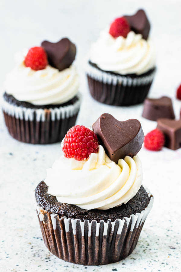 White Chocolate and Dark Chocolate Raspberry Cupcakes
