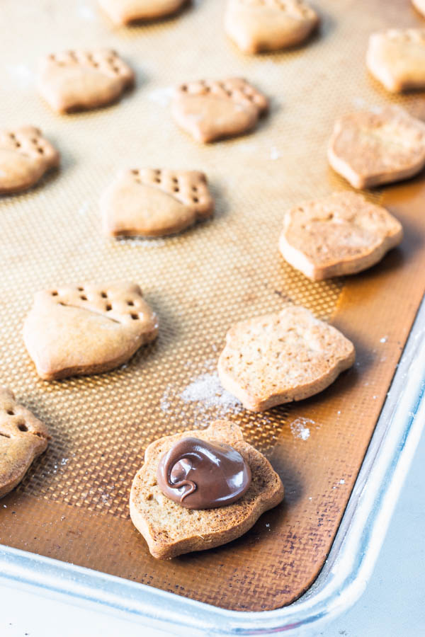 Nutella Gingerbread Cookies