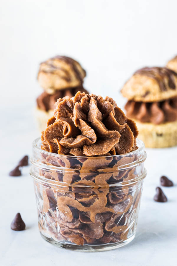 Chocolate Chip Cookie Vegan Cupcakes