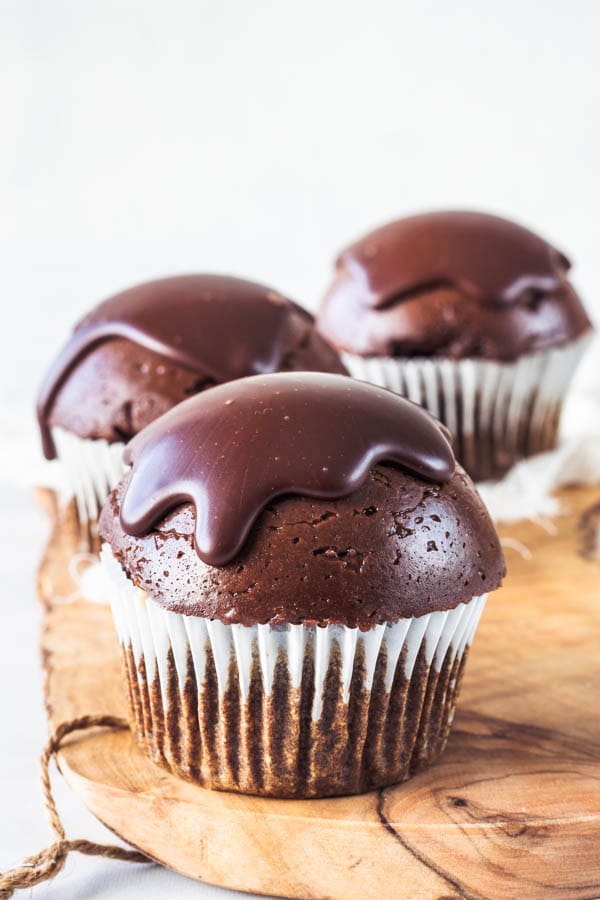 Chocolate Mousse Vegan Cupcakes