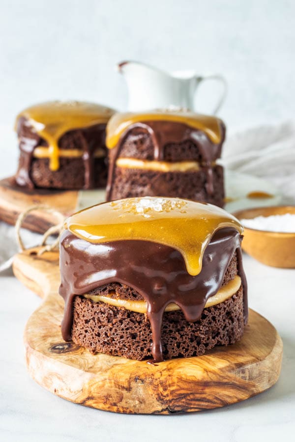 Paleo Honey Chocolate Cake