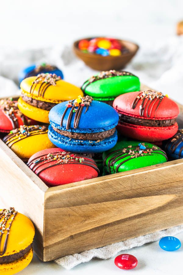 M&M’s Macarons (plus video tutorial on how to make different color shells from one batch)