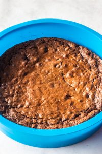 brownie in silicone pan for mousse cake