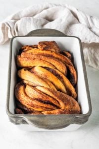 Vegan Cinnamon babka