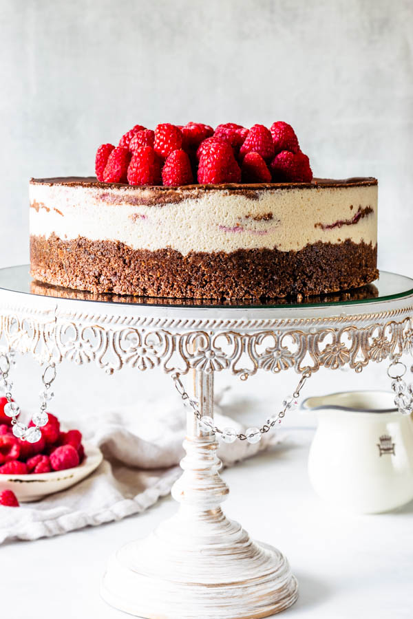 vegan raspberry fudge cheesecake