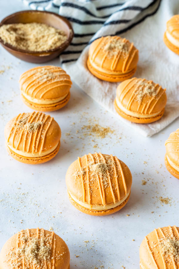Pumpkin Cheesecake Macarons