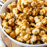 Vegan Caramel Popcorn