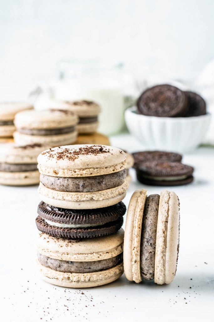 Oreo Macarons with white chocolate filling