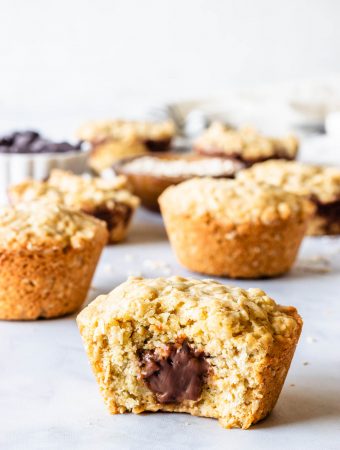 Baked Oatmeal cups with Chocolate Filling