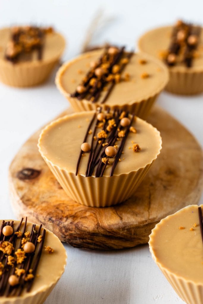 Nutella Cookie Butter Cups filled with nutella.