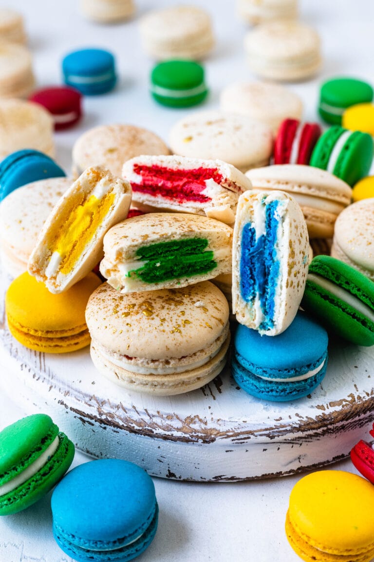 Harry Potter Hogwarts House Sorting Macarons - Pies and Tacos
