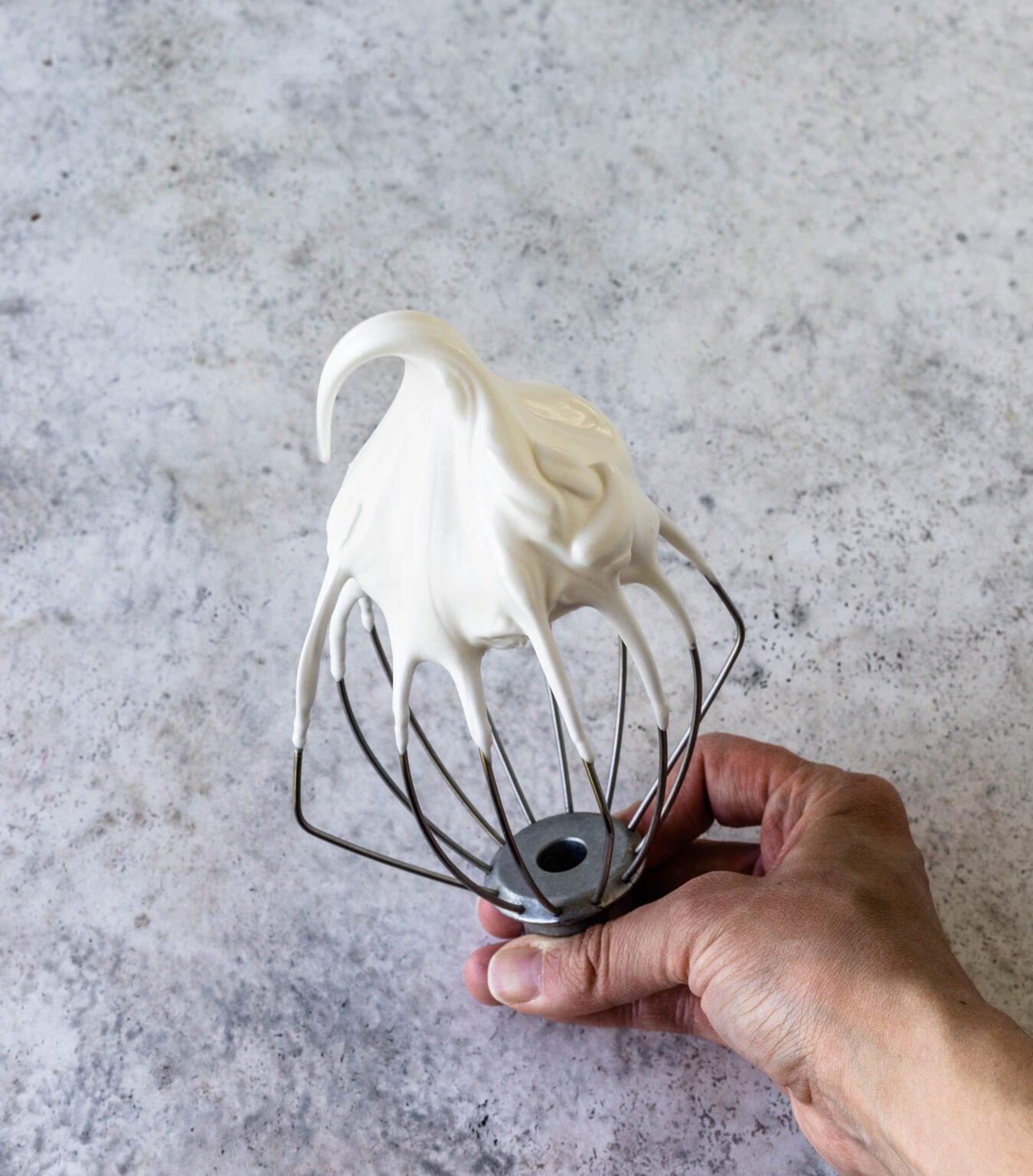 How Long to Whip the Meringue When Making Macarons Pies and Tacos