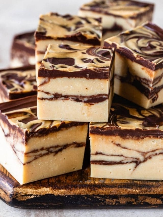 Chocolate Peanut Butter Fudge Story Pies and Tacos