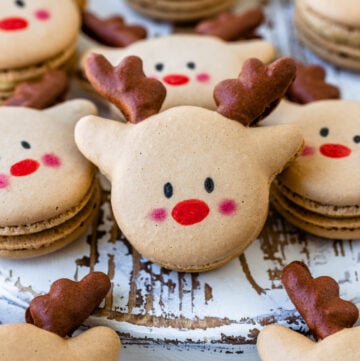 Reindeer Macarons