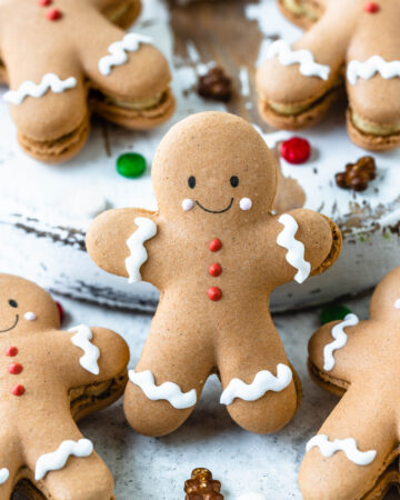 Gingerbread men shaped macarons