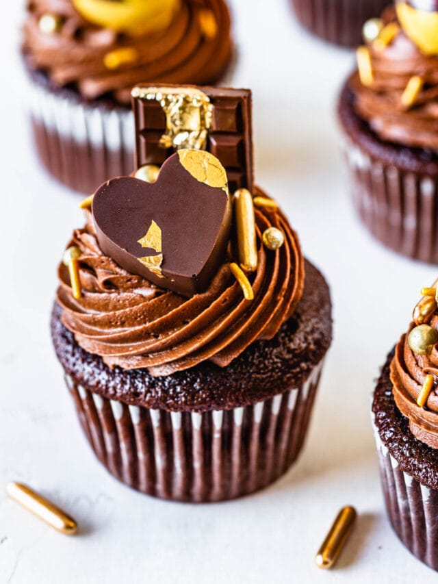 Biscoff Chocolate Cupcakes