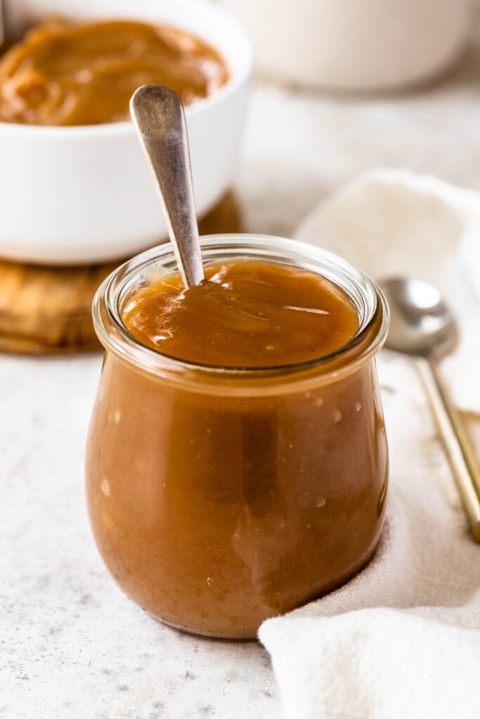 vegan dulce de leche sauce in a jar.