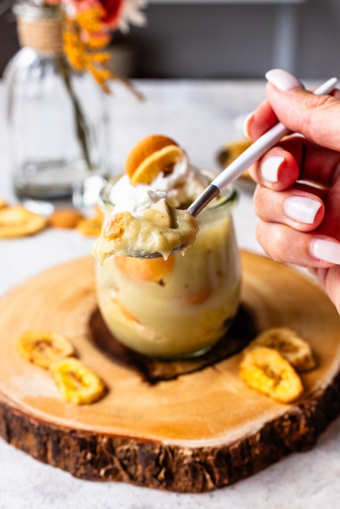 banana pudding in a spoon.