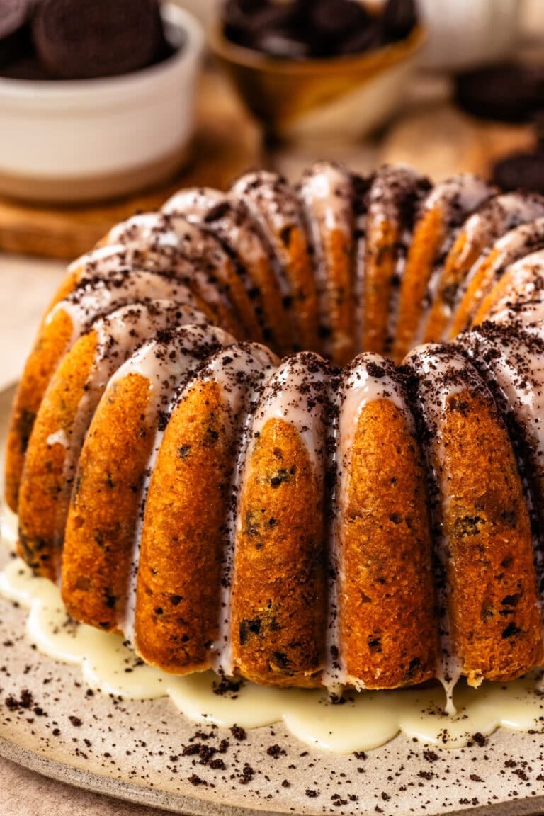Cookies and Cream Bundt Cake